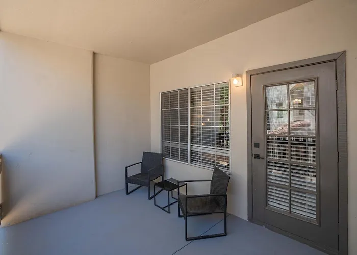 Near Mcdowell Trail Balcony Pool Parking Wd Wifi